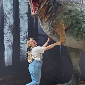 Meet your Posher, Danielle